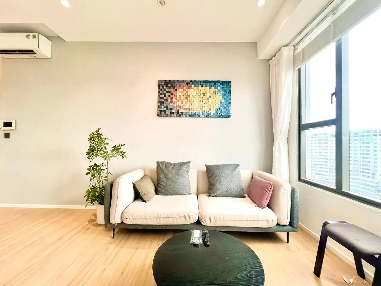Summerset Apartment- Rivergate District 1 Ho Chi Minh City Apartment