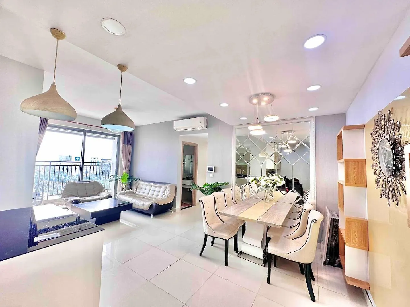 Summerset Apartment- Rivergate District 1 Ho Şi Min 0*,  Vietnam